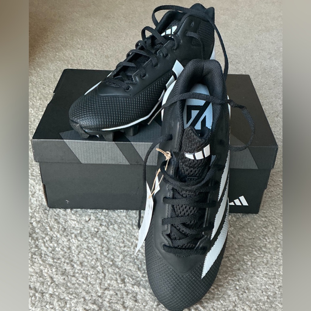71 Brand New With Tags Adidas Black And White Athletic Cleats